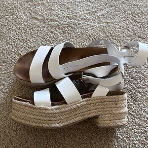 Steve Madden Platform Sandals